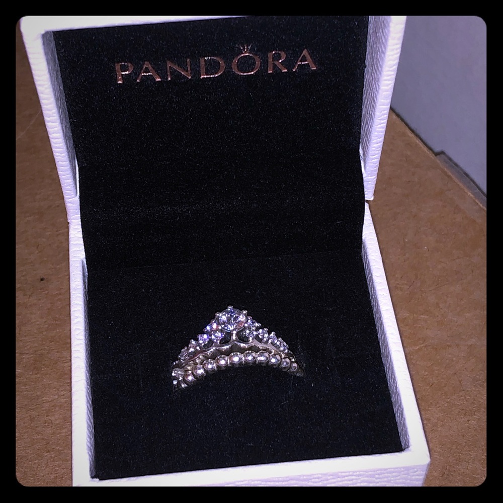 Authentic Pandora Princess Ring👑💙